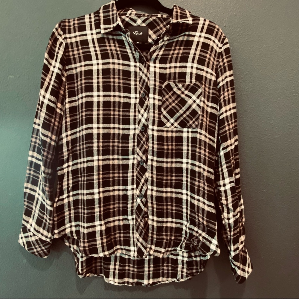 Rails Hunter long sleeved shirt size xs Midnight, Blush, Ivory plaid soft comfy